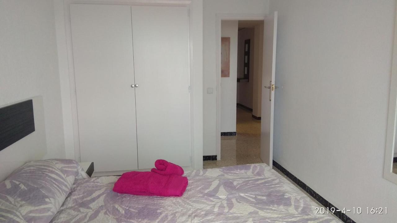 Apartamento Primera Linea De Mar Denia Bagian luar foto
