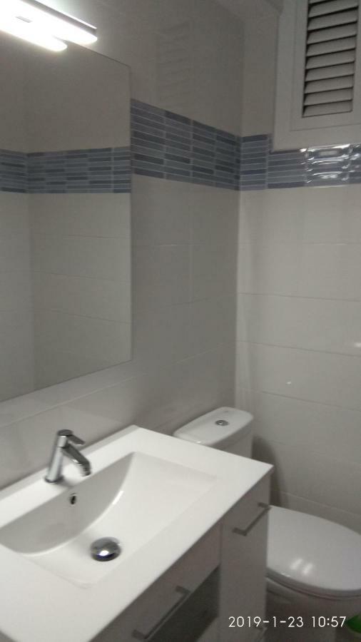 Apartamento Primera Linea De Mar Denia Bagian luar foto